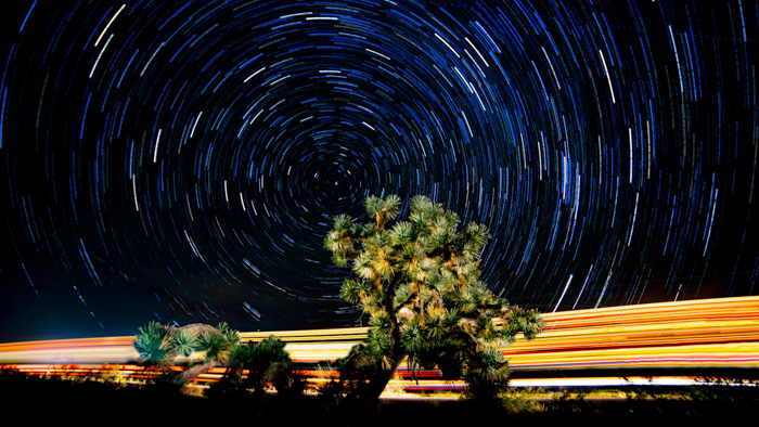 一个令人惊叹的时间流逝的夜空的景观，使用时间流逝计算器拍摄