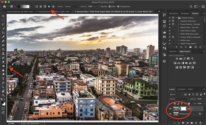 Photoshop工作区的屏幕截图。显示重复的图层，图层掩码和刻度过滤器工具设置。