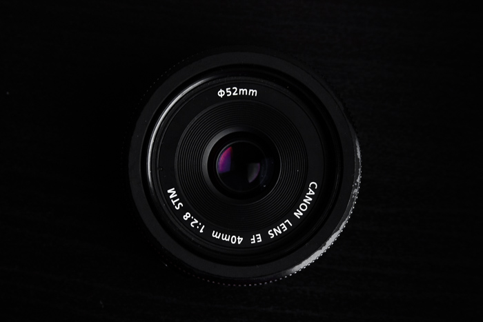 佳能EF 40mm f/2.8 STM薄煎饼镜头