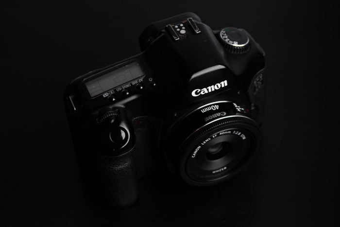 佳能相机EF 40mm f/2.8 STM镜头